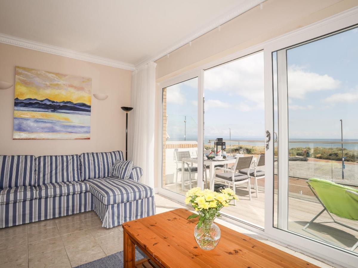 7 Min Y Traeth Villa Pwllheli Exteriör bild